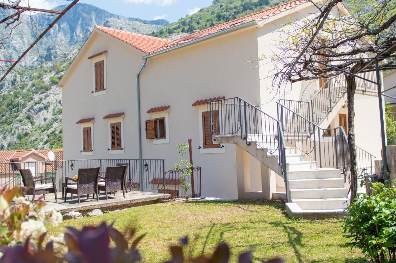 Apartments Mezini 11 Котор Экстерьер фото