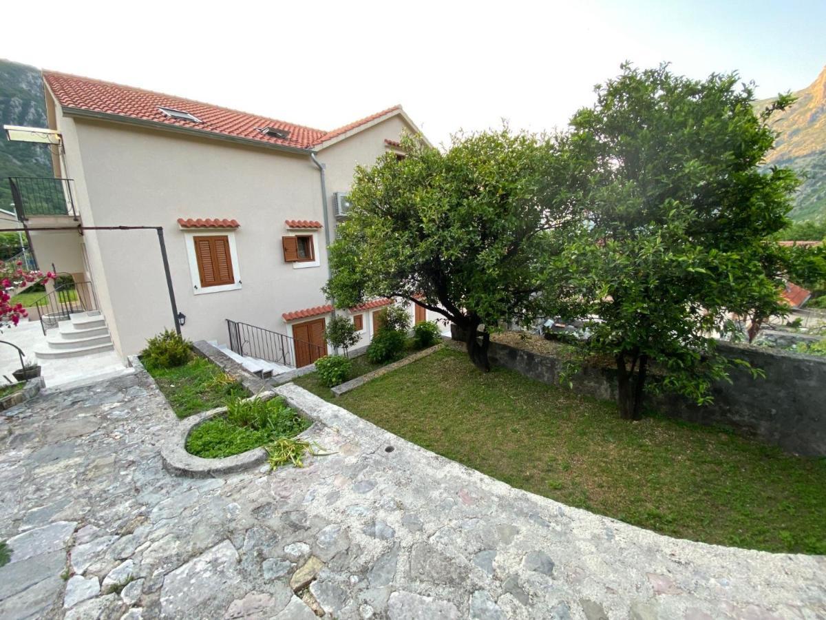 Apartments Mezini 11 Котор Экстерьер фото