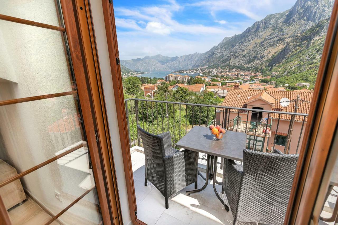 Apartments Mezini 11 Котор Экстерьер фото